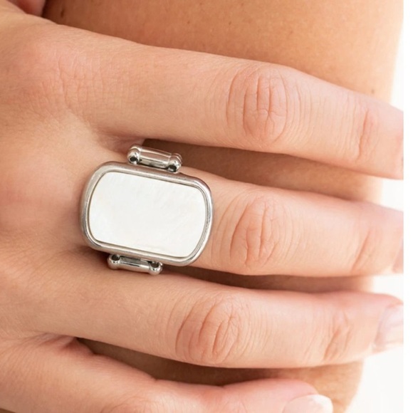 Tidal Tranquility white ring. NWT - Picture 3 of 3